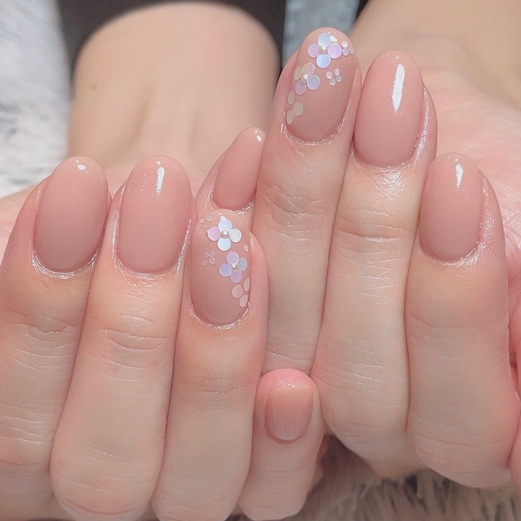 オフィス系シンプルネイル Dashing Diva ショップニュース 赤羽アピレ