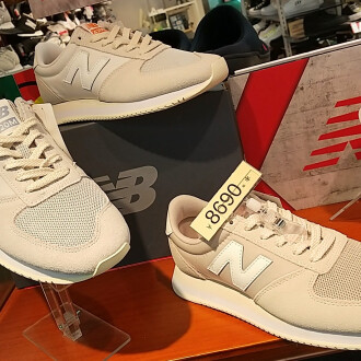 NewBalance☆日本限定デザイン🎶